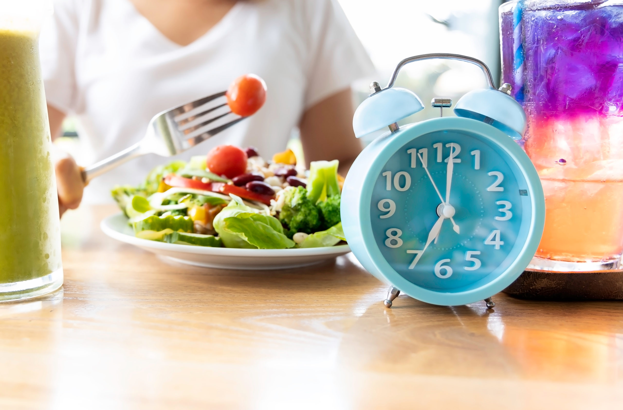 What Is Intermittent Fasting? - Everything you need to know - Apollo Hospitals Blog