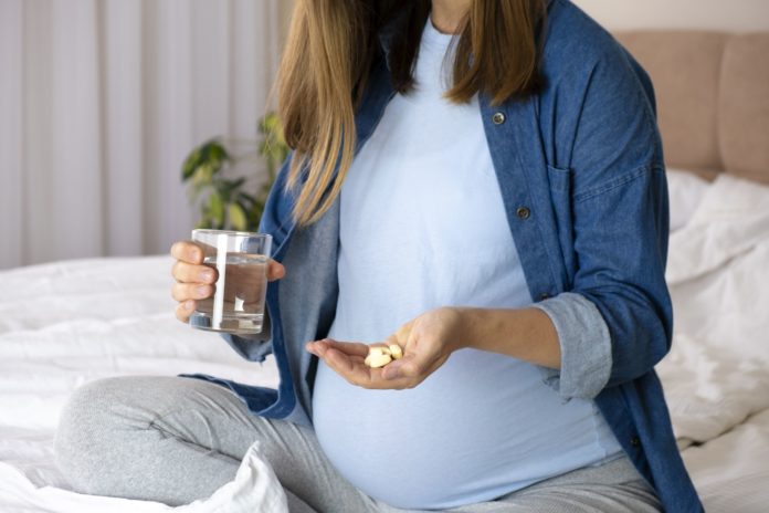 A Guide to the Pain Medications Women Can Take During Pregnancy